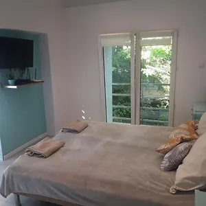 Helios Apartmán